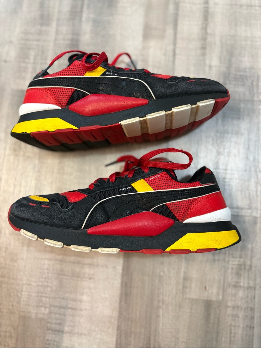 PUMA RS-0 Running System Sneakers Men’s Size 9 Red Black Yellow Athletic Shoes